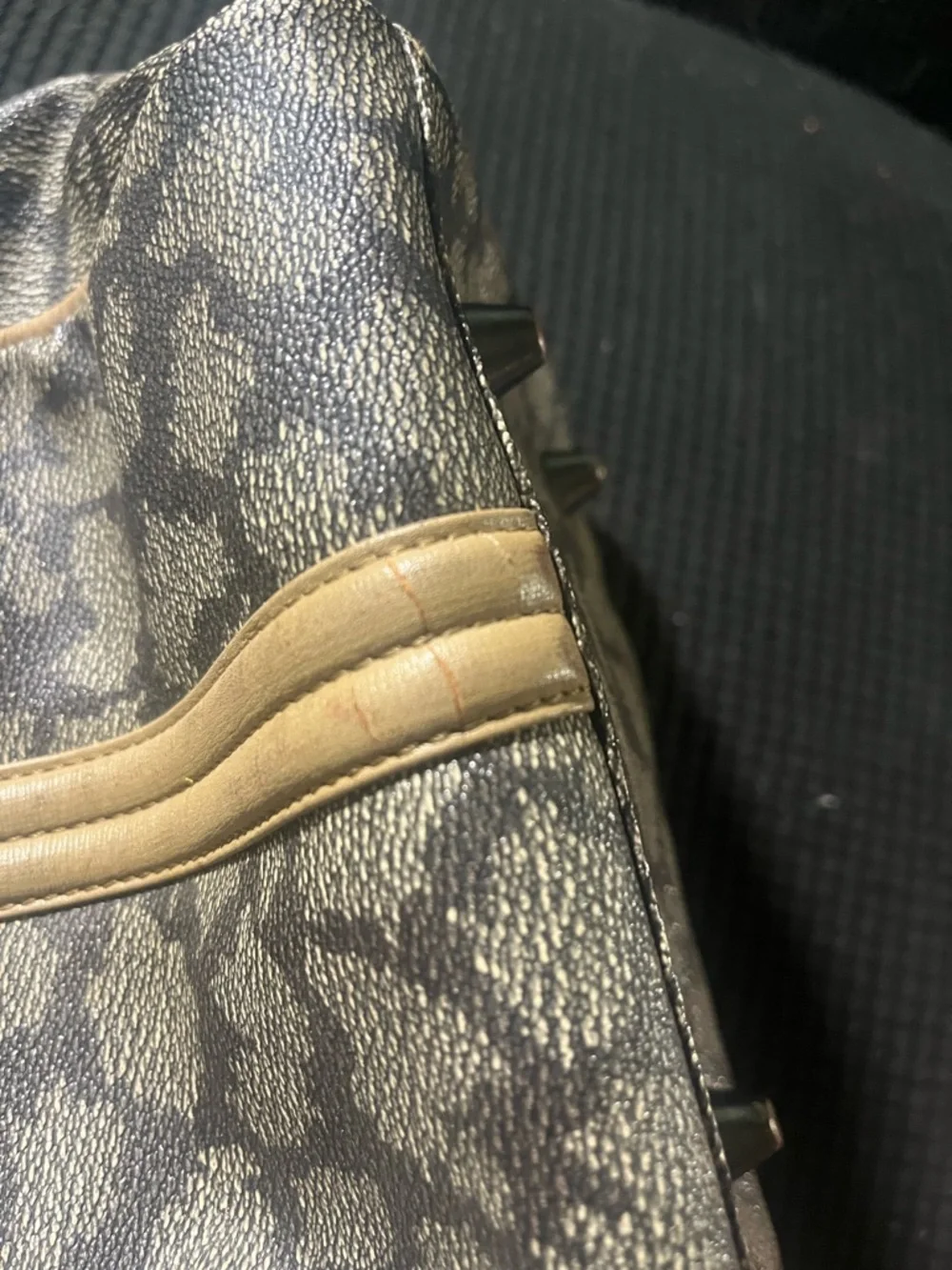 Large leopard print Yves Saint Laurent tote. Great condition. - Picture 8 of 16
